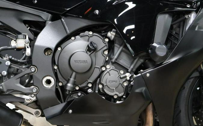 2020 Yamaha YZF-R1