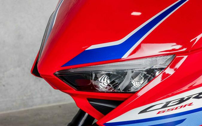 2026 Honda CBR650R E-Clutch