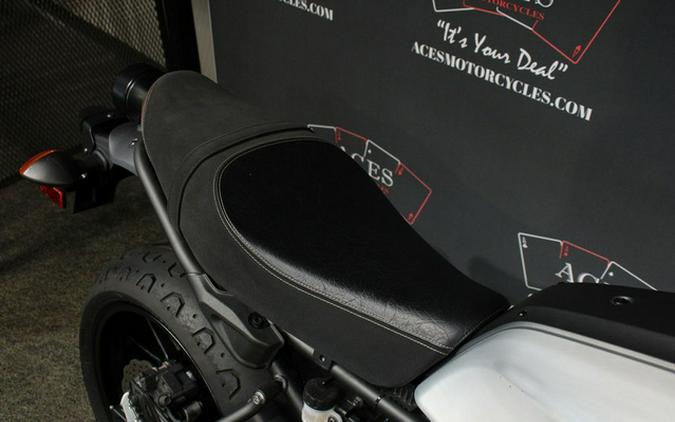 2018 Yamaha XSR700