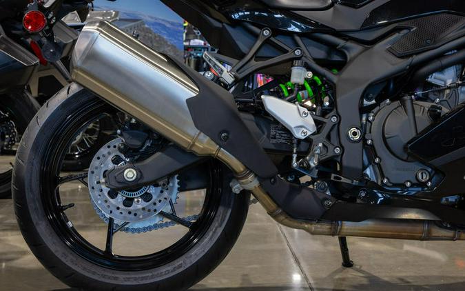 2024 Kawasaki Ninja® ZX™-4RR ABS