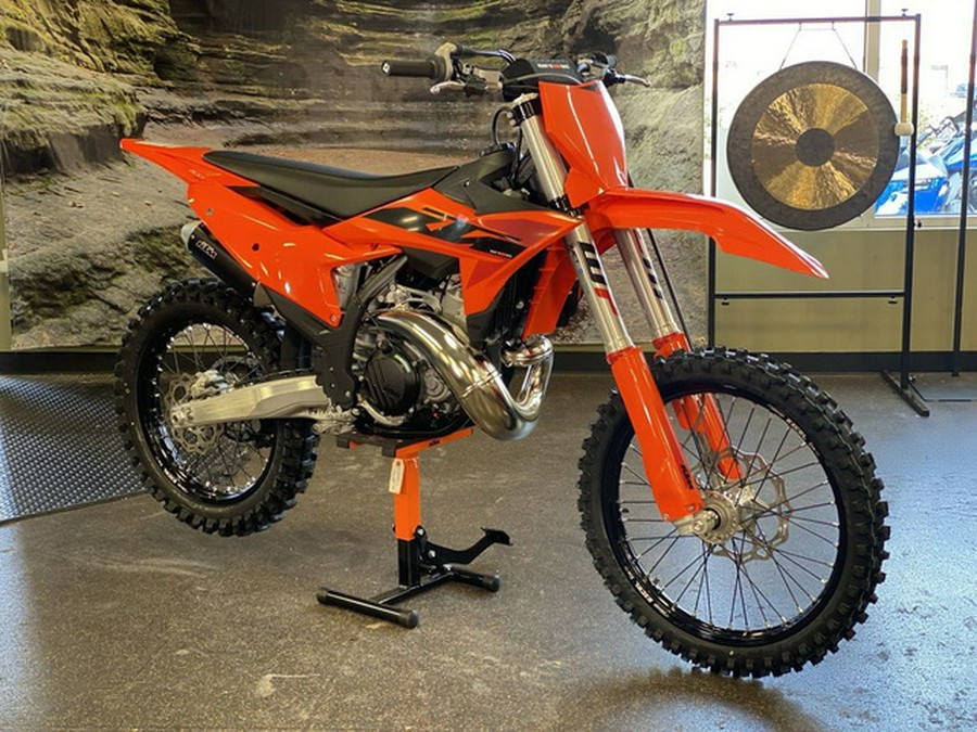 2025 KTM SX 300