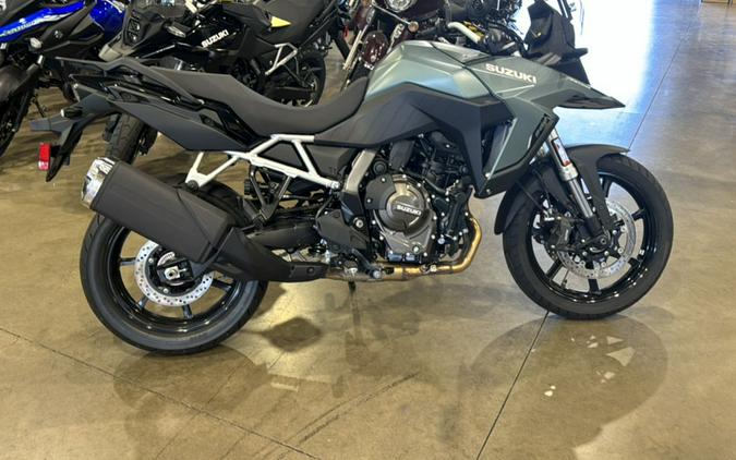 2024 Suzuki V-Storm 800