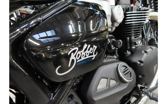 2026 BONNEVILLE BOBBER - Triumph