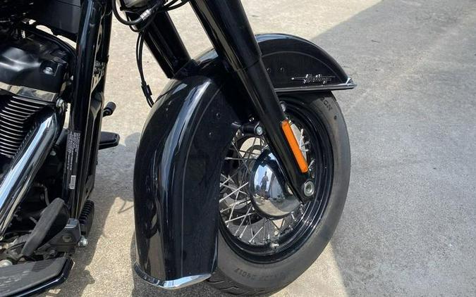 2020 Harley-Davidson® FLHCS - Heritage Classic 114