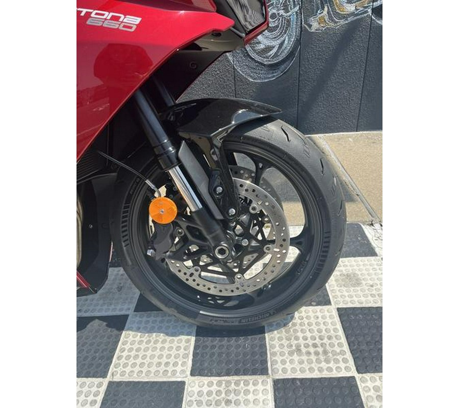 2025 Triumph Daytona 660 Carnival Red/Sapphire Black