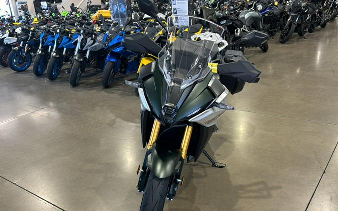 2024 Suzuki GSX-S 1000GX+