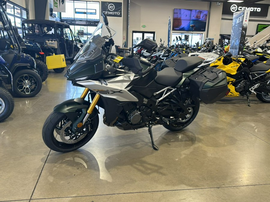 2024 Suzuki GSX-S 1000GX+