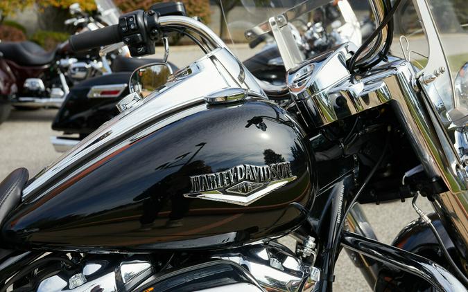 USED 2019 Harley-Davidson Road King Touring FOR SALE NEAR MEDINA, OHIO