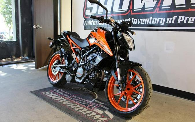 2020 KTM 200 Duke Review: Urban Motorcycle (15 Fast Facts)