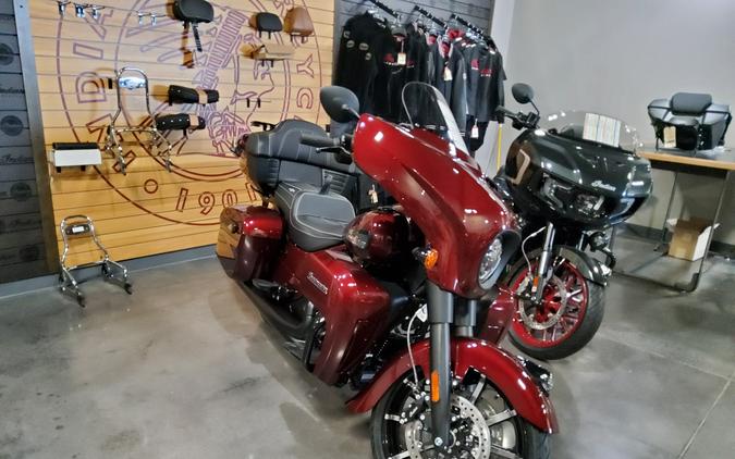 2024 Indian Motorcycle® Roadmaster® Dark Horse®