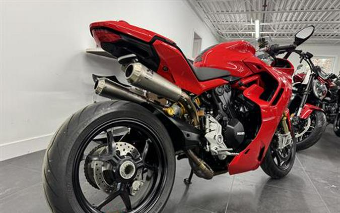 2023 Ducati SuperSport 950