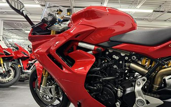 2023 Ducati SuperSport 950
