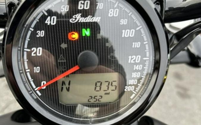 2018 Indian Scout Bobber ABS Thunder Black Smoke