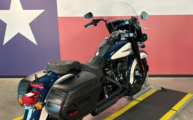 2019 Harley-Davidson HERITAGE CLASSIC 114
