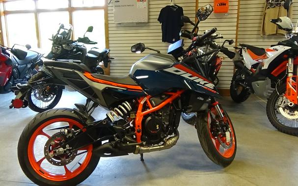 2024 KTM 390 Duke