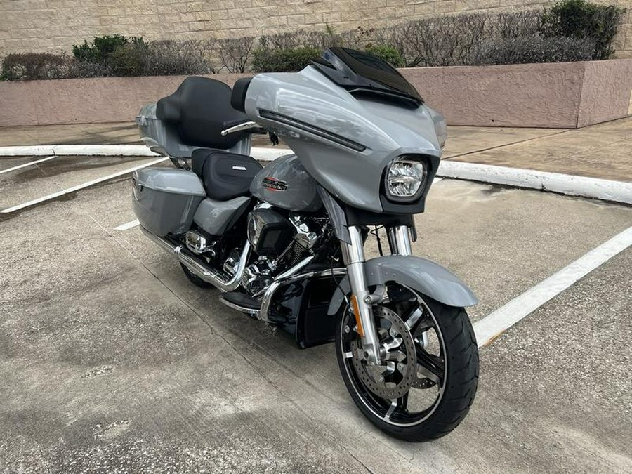 2024 Harley-Davidson® FLHX - Street Glide®