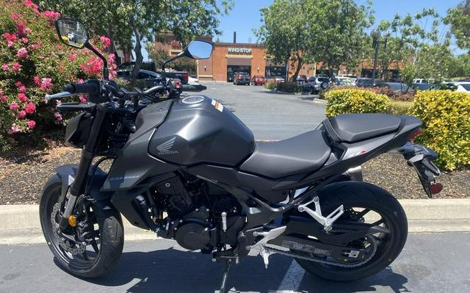 2025 Honda® CB750 Hornet