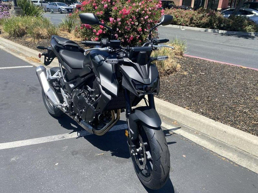 2025 Honda® CB750 Hornet