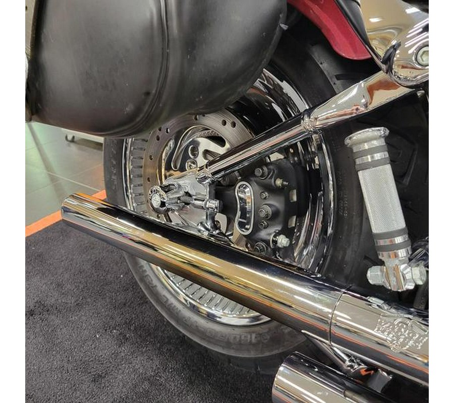 2001 Harley-Davidson® FXSTDI - Softail® Deuce Injection