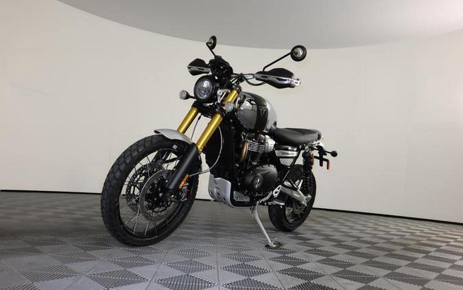 2023 Triumph Scrambler 1200 XE Chrome Edition Brooklands Green