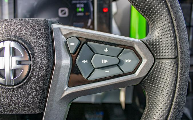 2026 Kawasaki Teryx®4 H2 Deluxe eS