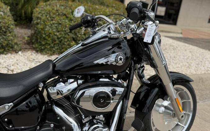 2026 Harley-Davidson Fat Boy Vivid Black Chrome Trim