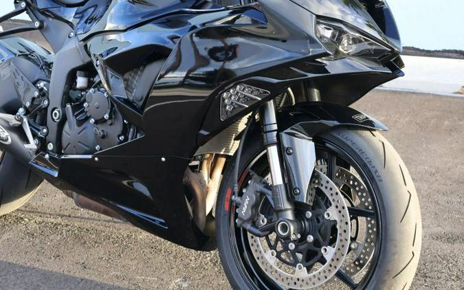 2025 KAWASAKI NINJA ZX636R