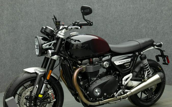 2024 TRIUMPH SPEED TWIN 1200 STEALTH EDITION