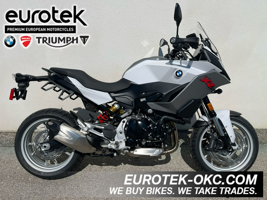 2023 BMW F 900 XR Light White