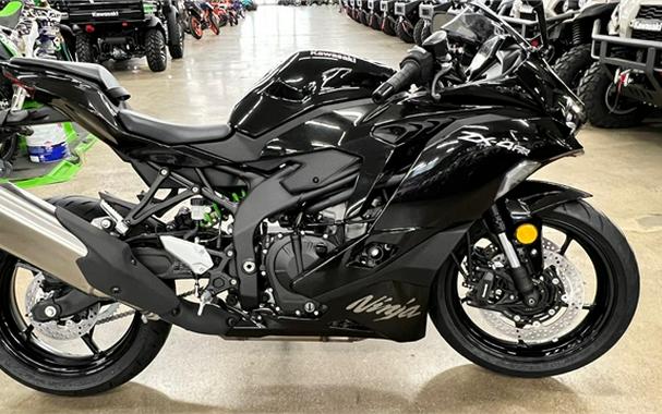 2024 Kawasaki Ninja ZX-4R First Look [Fast Facts]