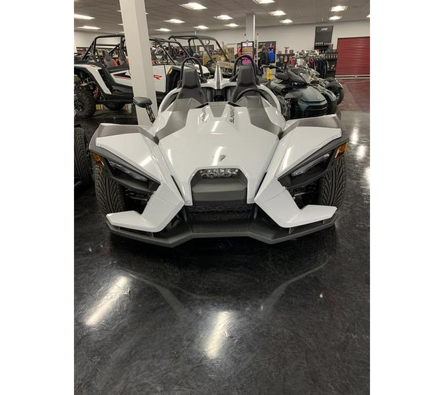 2023 Polaris Slingshot® Slingshot® S Manual