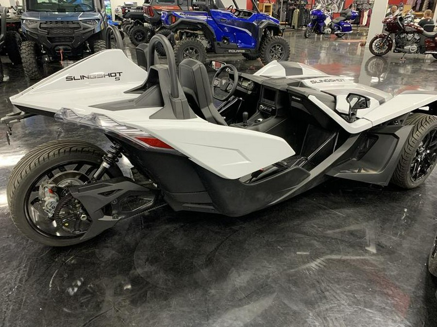 2023 Polaris Slingshot® Slingshot® S Manual