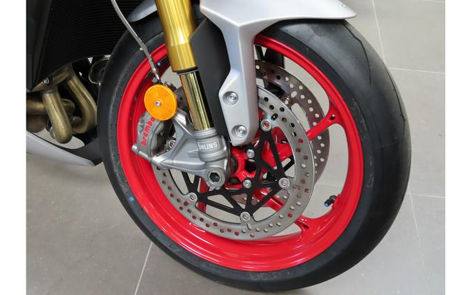 2026 STREET TRIPLE 765 RX - Triumph