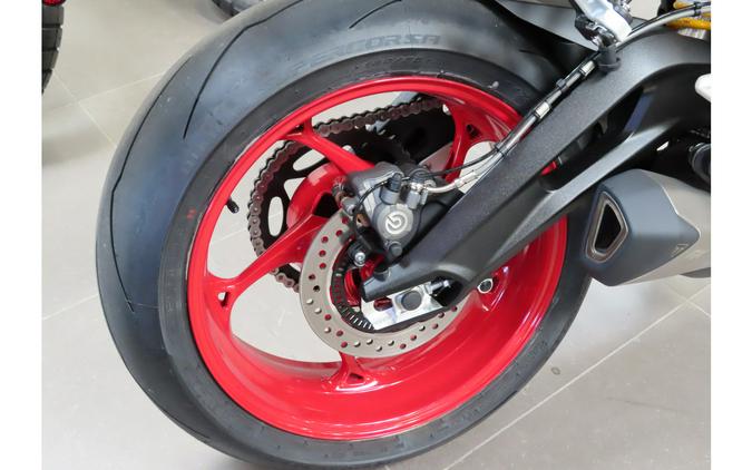 2026 STREET TRIPLE 765 RX - Triumph