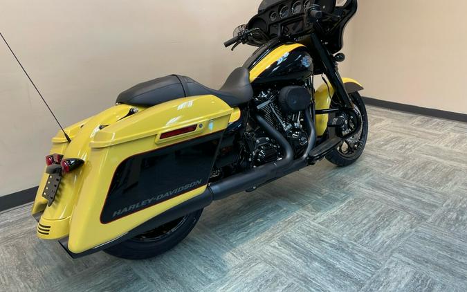 2023 Harley-Davidson Street Glide Special Indsl Yellow/Vivid Blk - Bl FLHXS
