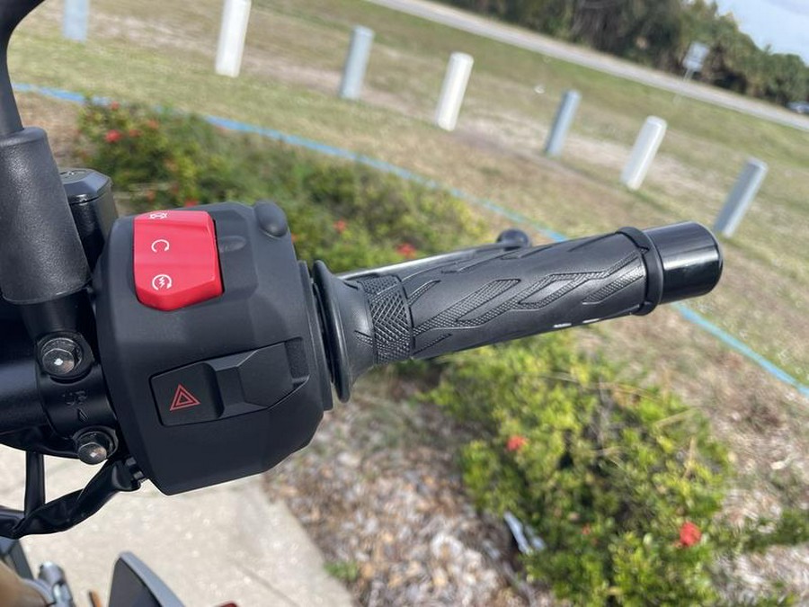 2024 Suzuki GSX-S1000