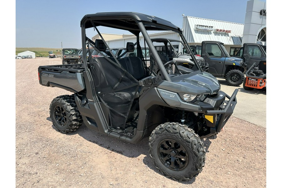 2024 Can-Am Defender XT HD9