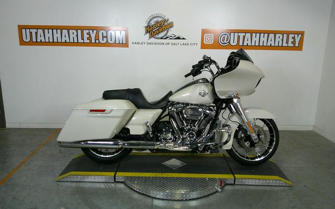 2022 Harley-Davidson Road Glide® Special