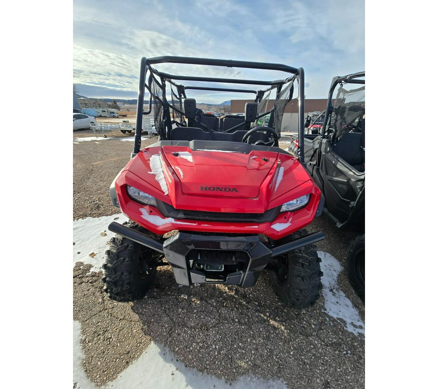 2024 Honda Pioneer 1000-5 Deluxe