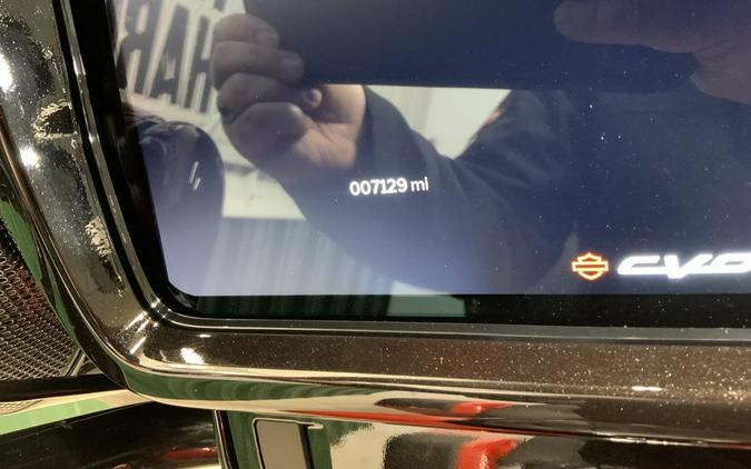 2024 Harley-Davidson® FLHXSE - CVO™ Street Glide®