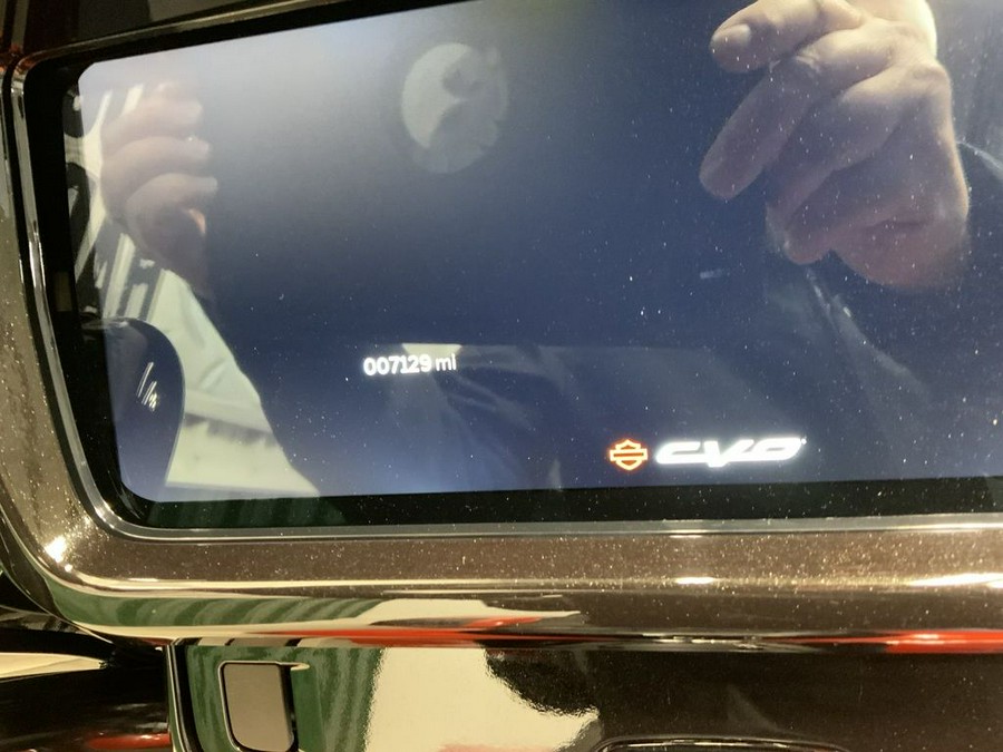 2024 Harley-Davidson® FLHXSE - CVO™ Street Glide®