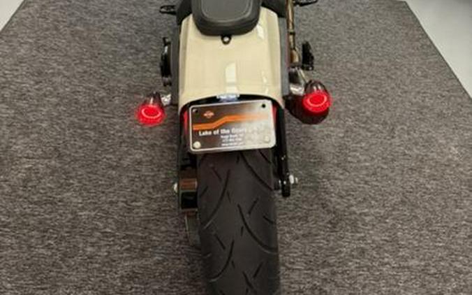 2022 Harley-Davidson® FXFBS - Fat Bob® 114