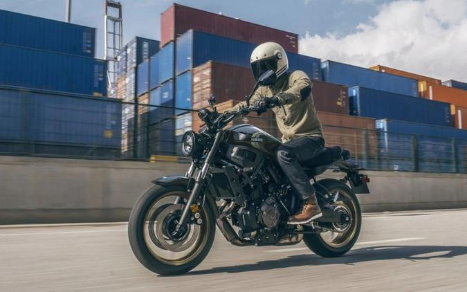2026 Yamaha XSR700