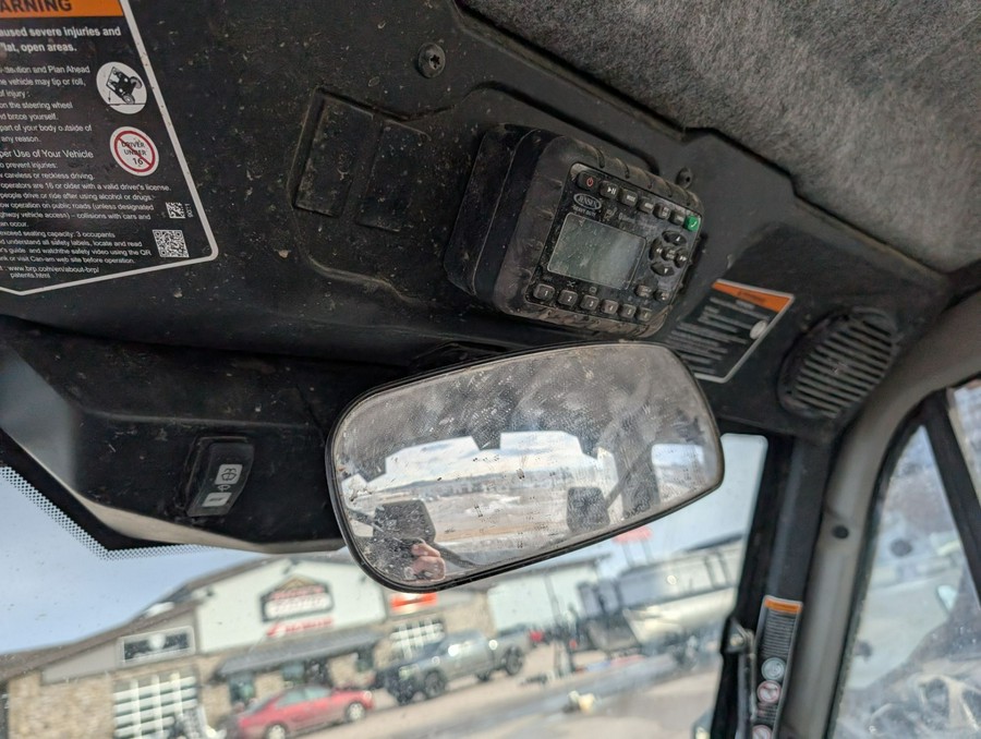 2022 Can-Am Defender Limited CAB HD10