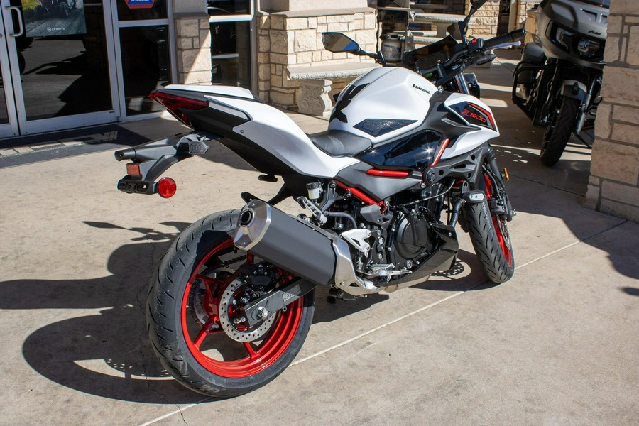 2026 KAWASAKI Z500 SE ABS