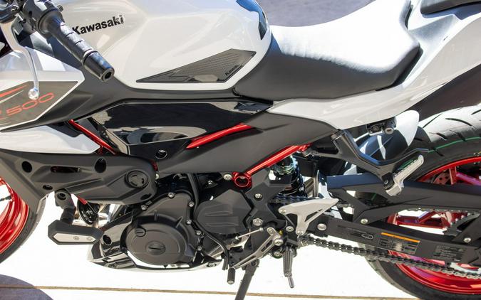 2026 KAWASAKI Z500 SE ABS