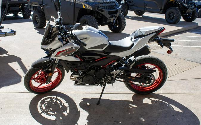 2026 KAWASAKI Z500 SE ABS