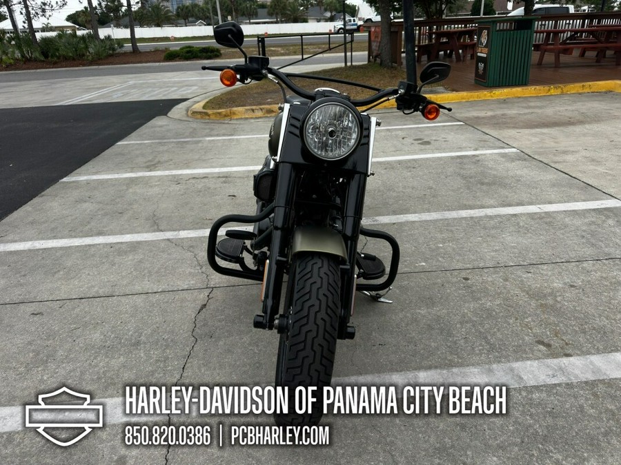 2016 Harley-Davidson® Softail Slim® S