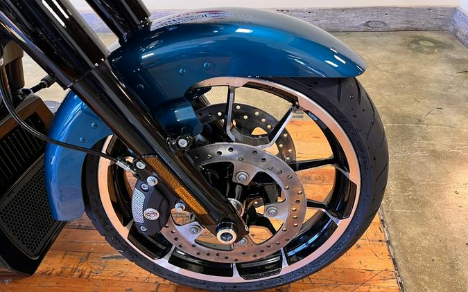 New 2026 Harley-Davidson Road Glide 3 Grand American Touring Motorcycle For Sale Near Memphis, TN