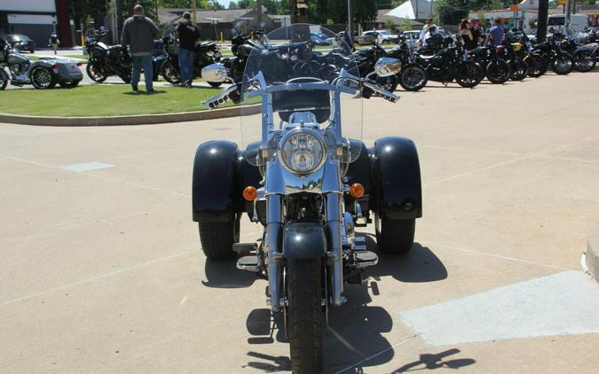 2021 Harley-Davidson Freewheeler Vivid Black